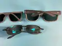 5 - Fashion Sunglasses Labeled as Maui Jim With 2 - Cases