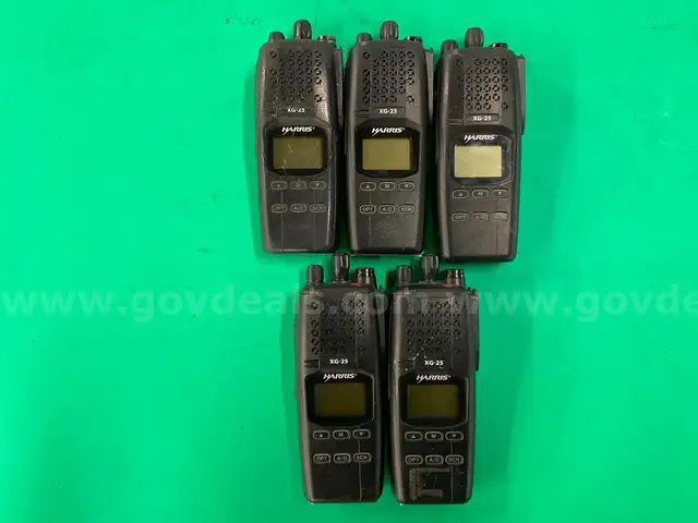 5 - Harris XG-25 Handheld Radios Without Batteries