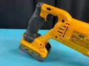 Dewalt DCS381 Cordless Variable Speed Reciprocating Saw With Battery, Battery Charger & Bag
