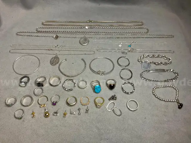 Lot of Sterling Silver Jewelry, 291 Grams Total Weight