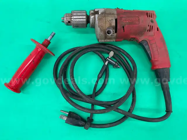 Milwaukee Corded Magnum Hole Shooter, Model 0234-1