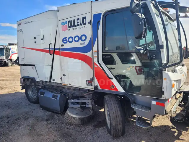 2017 Dulevo 6000 Diesel Street Sweeper (NO TITLE)