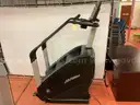 Life Fitness 95P Powermill Climber (Powers On, Steps Do Not Move)