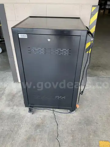 4 Mobile Charging Stations