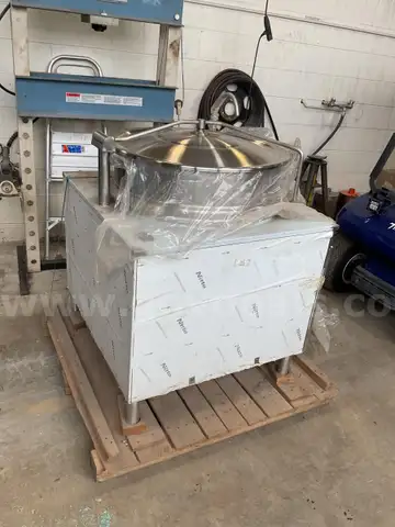 CLEVELAND RANGE STEAM KETTLE