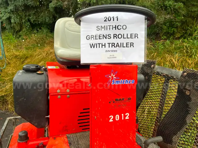 2011 Greens Roller with Trailer