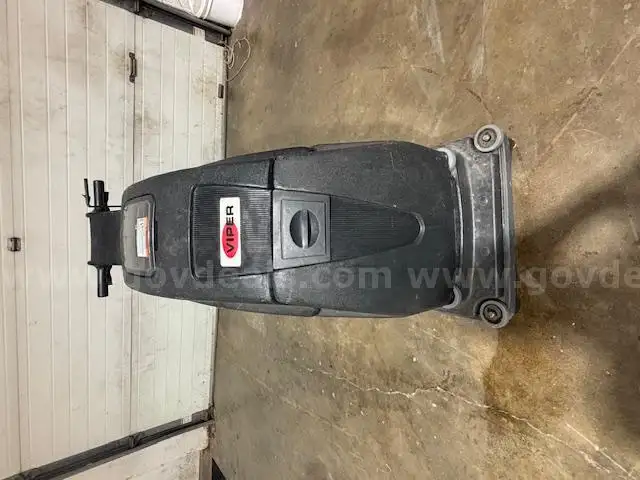 Viper Fang 20 Auto Scrubber