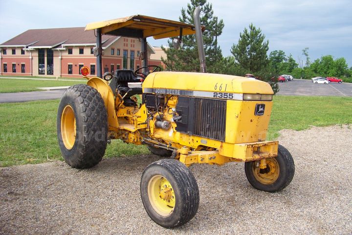 1987 John Deere 2355 diesel | GovDeals