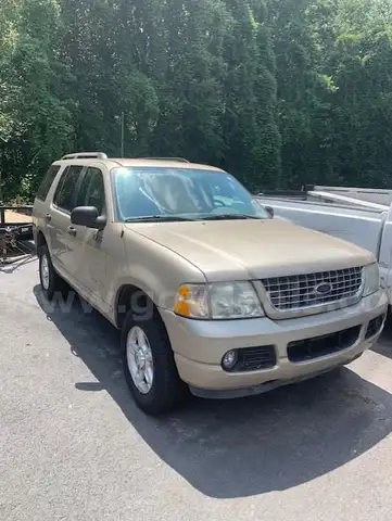 2004  Explorer