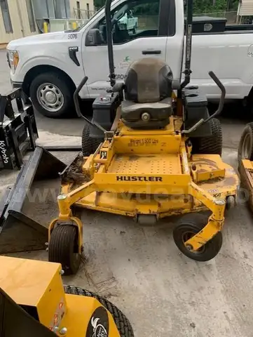 2019 Hustler Super Z 60&#x201D; mower