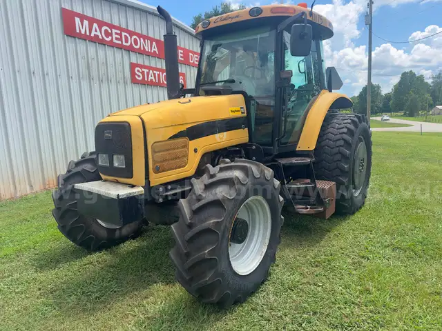 Caterpillar Challenger MT525B 4x4 Tractor w/ Boom Mower