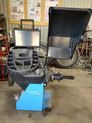 Hofmann Geodyna 7600 Wheel Balancer