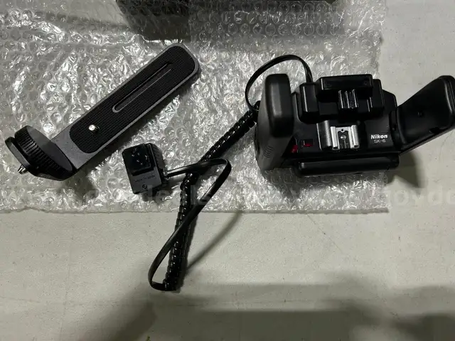 Nikon SK-6 Power Bracket unit