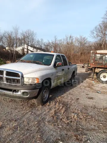 2004 DODGE RAM 1500