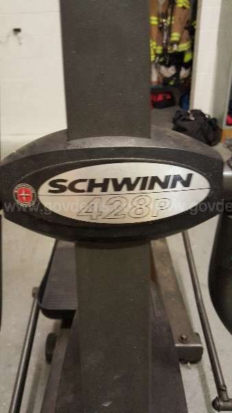 Schwinn best sale 480 elliptical