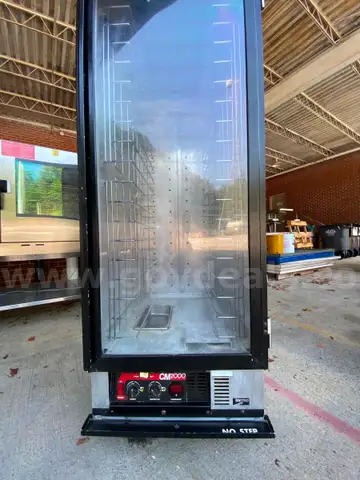 LOT # 6  Metro single hot holding cabinet CM 2000 model