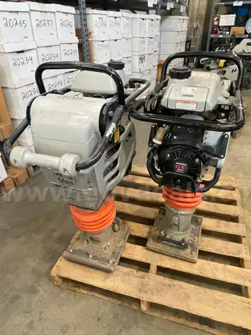 Lot of 2 Compactors - Lot 1
