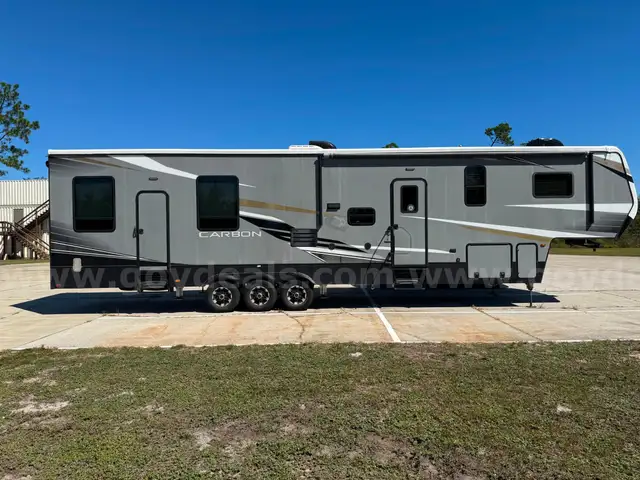 2019 Keystone Carbon Travel Trailer