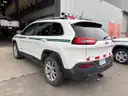SUV - Jeep Cherokee