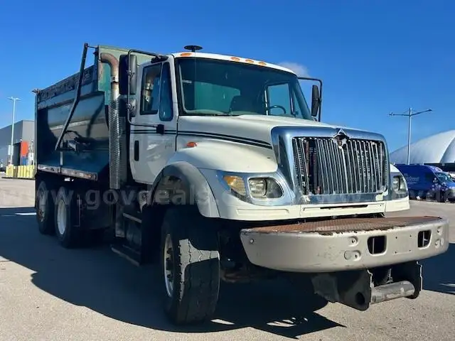2005 International 7600