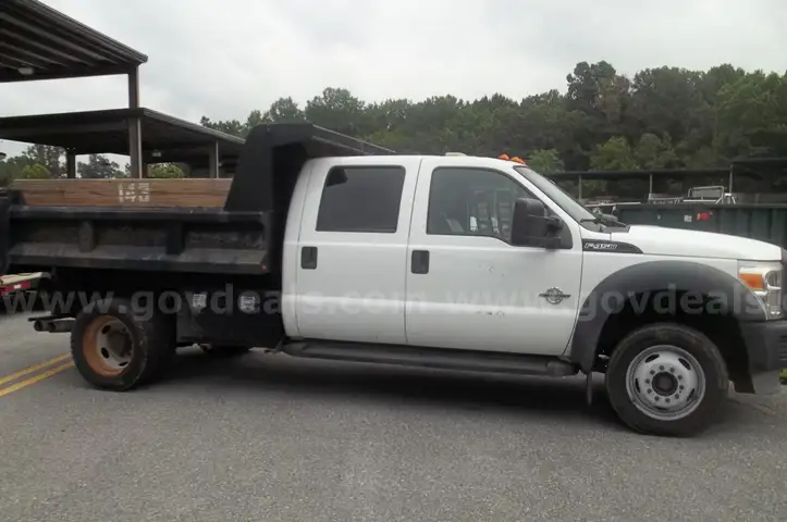 2013 Ford F450 DIESEL