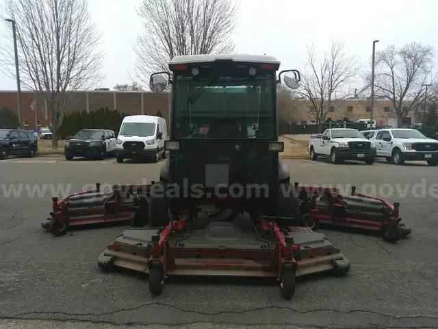 2014 Toro Groundsmaster 5910 4WD 99HP Turbo Cummins Diesel and 16 Ft Mowing Deck