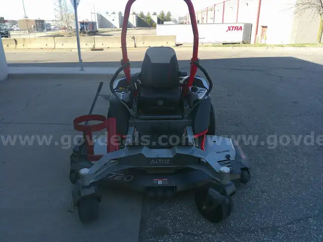 2020 Altoz XC 720ZI Zero Turn wheeled Mower Vanguard 37 HP engine 72&#x22; Deck
