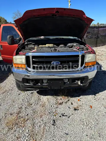 2001 Ford F-350 SD XL SuperCab Short Bed 4WD