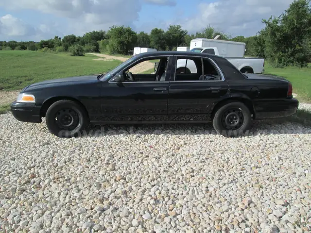 2010 Ford Crown Victoria
