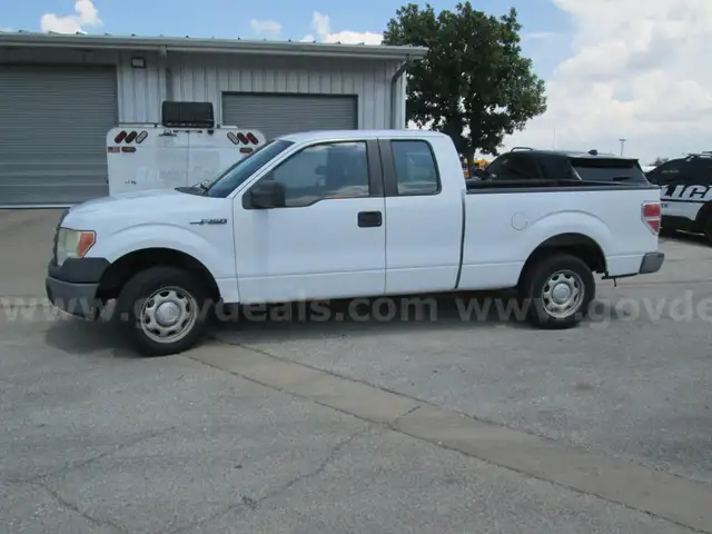 2010 Ford F-150 XL SuperCab 6.5-ft. Bed 2WD