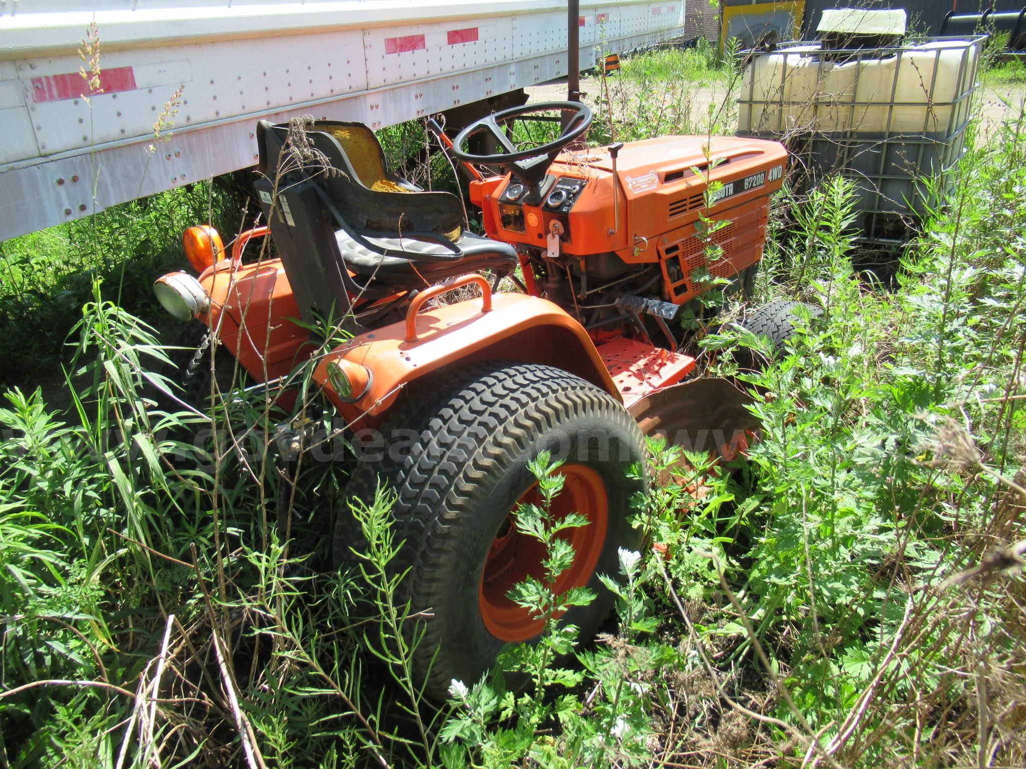 Kubota B7200 Tractor/Mower | AllSurplus