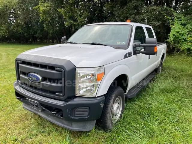 2014 Ford F-250 SD XL Crew Cab 4WD