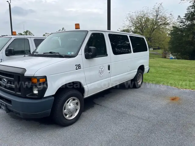 2012 Ford Econoline E-350 XL Super Duty