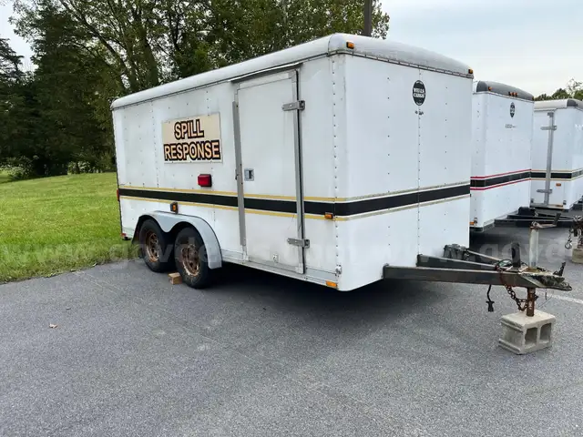 2003 WELLS CARGO ENCLOSED TRAILER