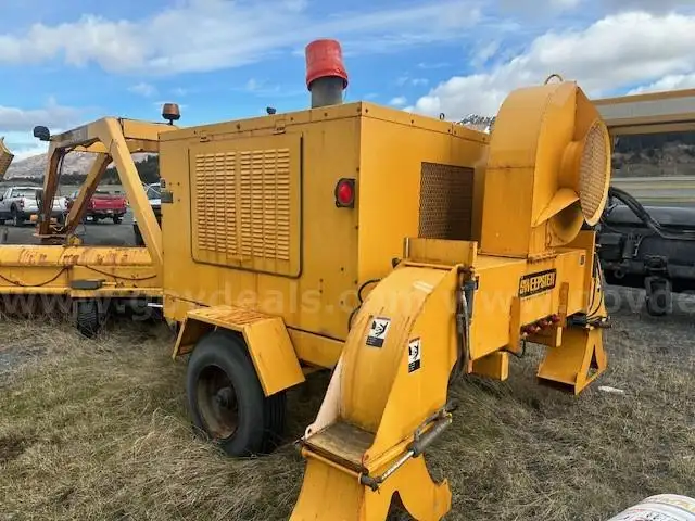 1998 Sweepster Tow Behind Broom