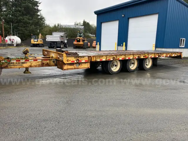 2005 Dakota MFG, Flatbed Trailer