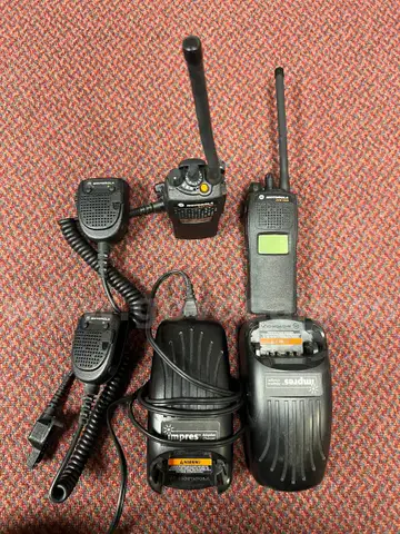 MOTOROLA XTS 1500 HANDHELD RADIO