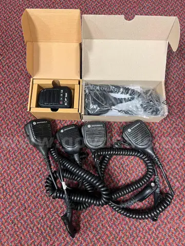 MOTOROLA APX 6000 HAND MICROPHONES
