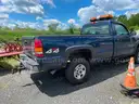 2003 GMC Sierra 2500HD 4WD w/Plow