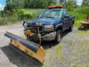 2003 GMC Sierra 2500HD 4WD w/Plow