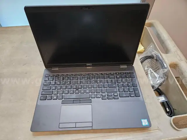Dell Latitude 5501