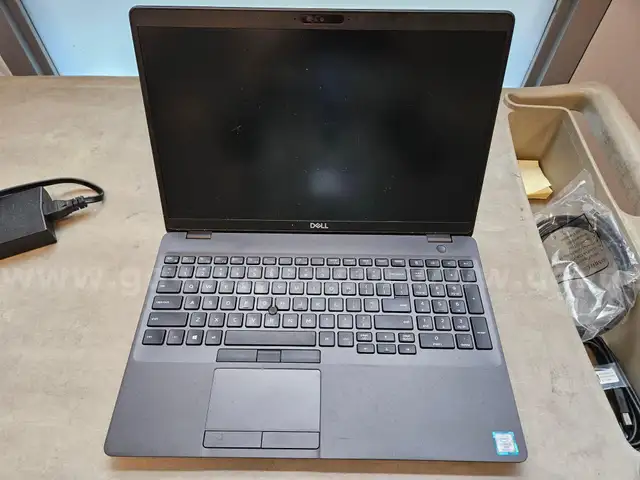 Dell Latitude 5501