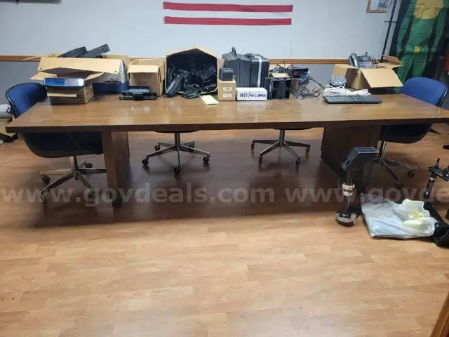 1 Lot of Miscellaneous Police Equipment