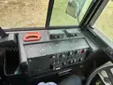 1995 Ford B800