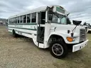 1995 Ford B800
