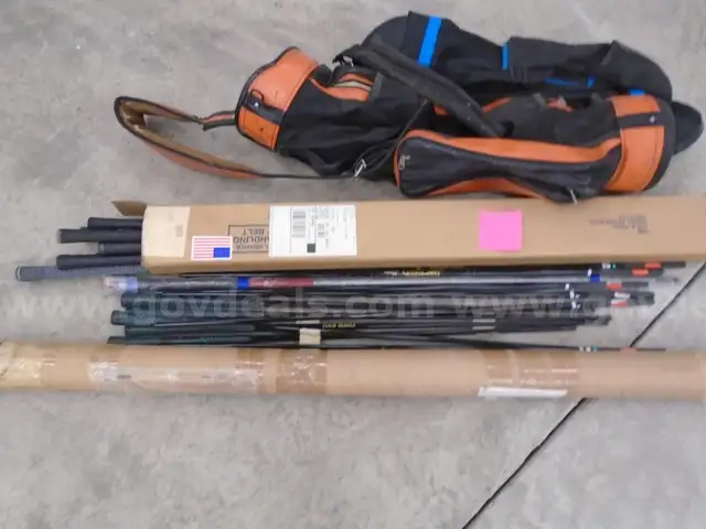 LOT of ASSORTED REPLACEMENT GOLF CLUB SHAFTS