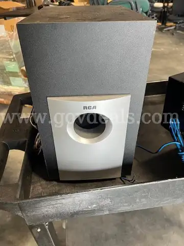 RCA 3-DVD Changer / Receiver