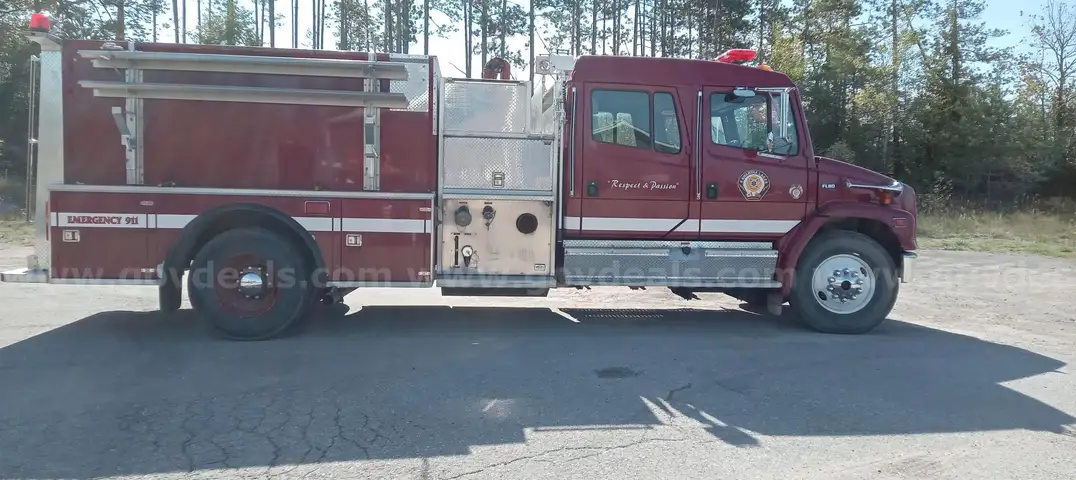 2000 Freightliner FL80 Fire Truck
