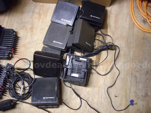 Lot of used radio equipment