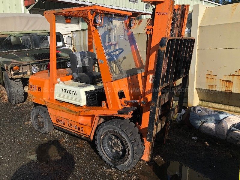 1986 Toyota Forklift (ID #23059) (Loc-GVL) (22-0575 SHS) | AllSurplus